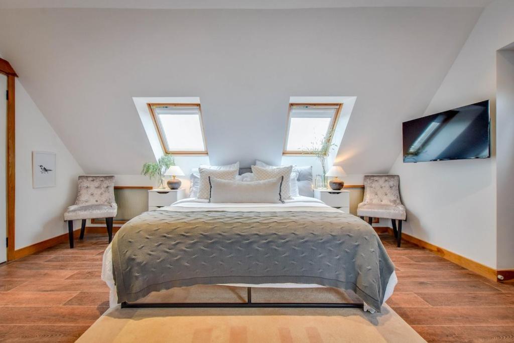 The Lookout At Cloatley Meadow Apartment Hankerton Екстериор снимка